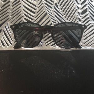 Like new Ray Bans
